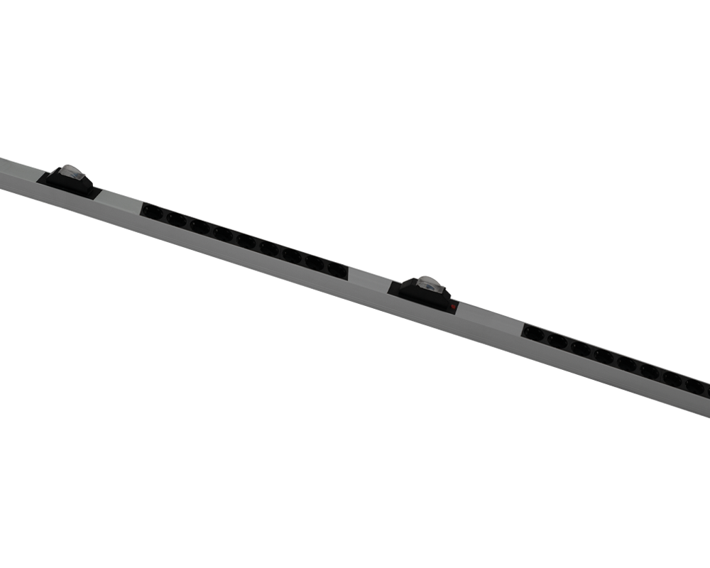 18'li 36U 18xDIN49440 C13 Dikey Rack Priz